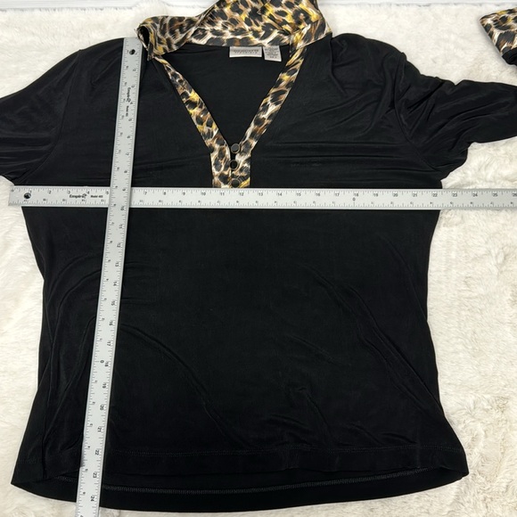 Chicos Travelers Womens XL Black Animal Print Trim Liquid Stretch Knit Top work - Picture 8 of 8